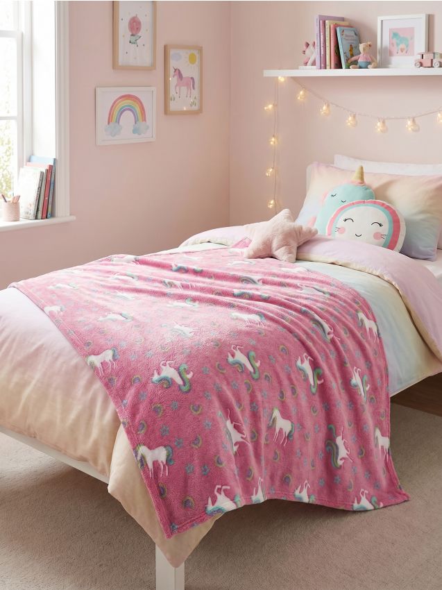 Sinsay - Pătură cu model de unicorni cu elemente reflectorizante - multicolor