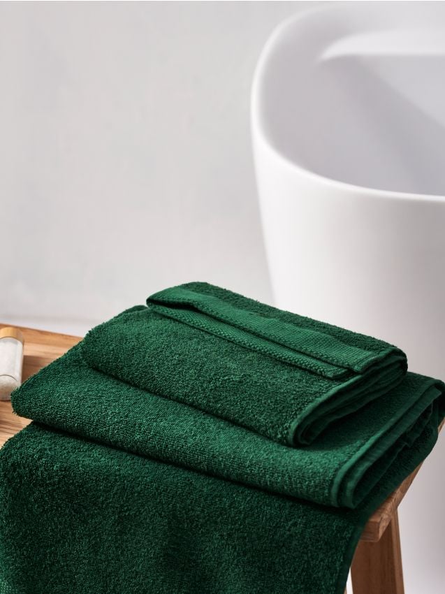 Dark green online towels