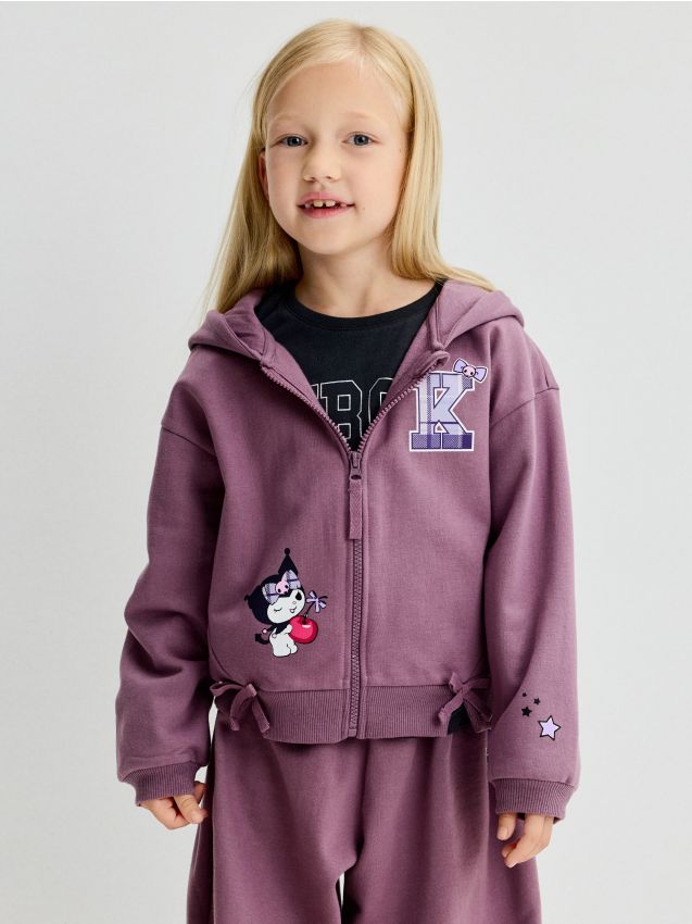 Sinsay - Bluză din bumbac cu imprimeu Kuromi pe spate - violet-prună