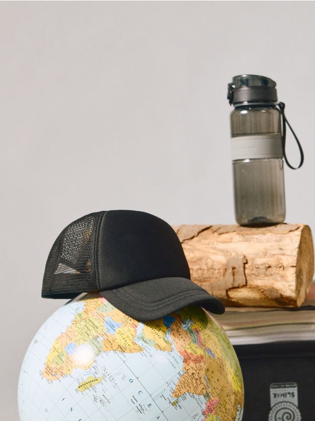 Sinsay - Șapcă - negru