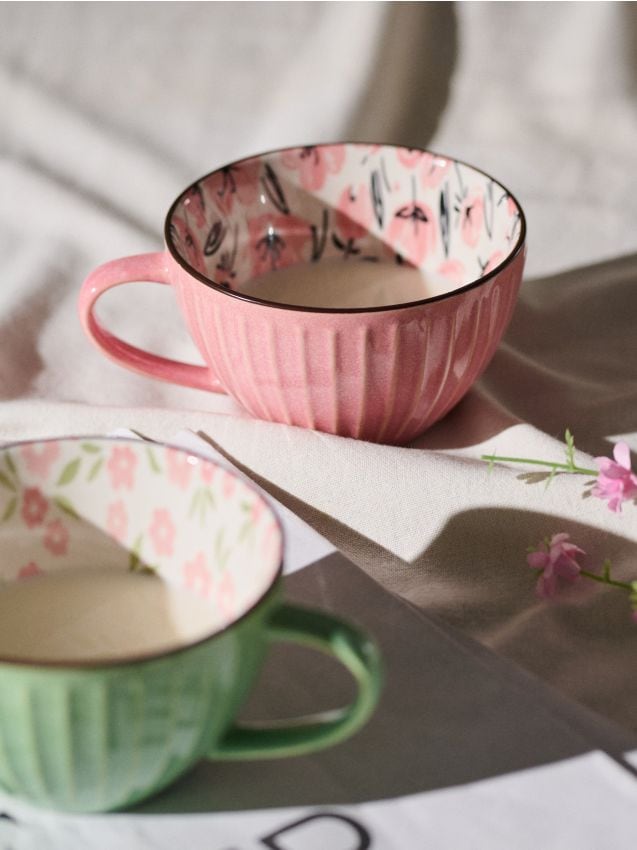 Sinsay - Cană ceramică cu motiv floral - roz