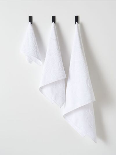 Patterned cotton towel