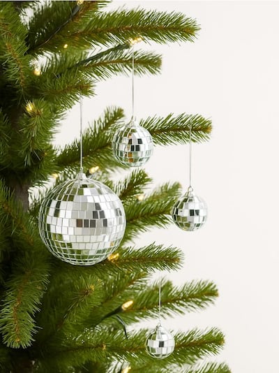 Набір з 12 ялинкових куль