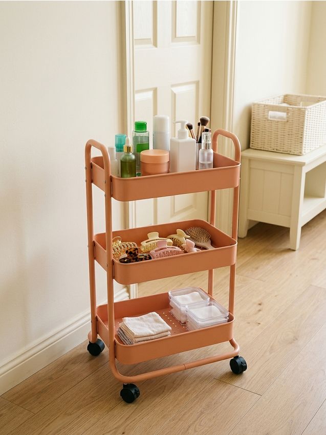 Триетажен рафт на колела