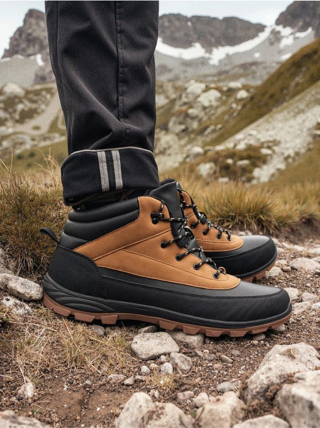 Sinsay - Zateplené členkové topánky - béžová