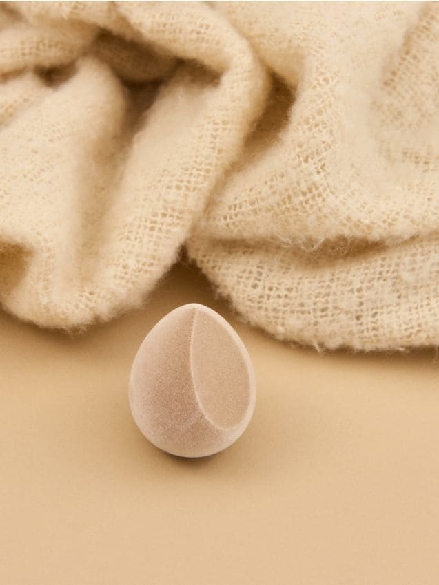 Sinsay - Gélová pudrenka - kávová