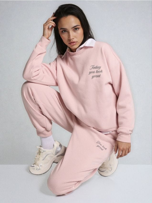 Sinsay - Adidași din plasă cu talpă groasă - crem