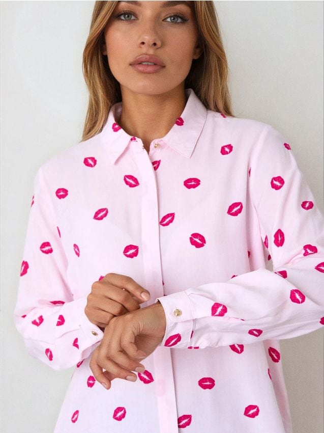 Sinsay - Cămașă cu mânecă lungă cu model - roz-pastel