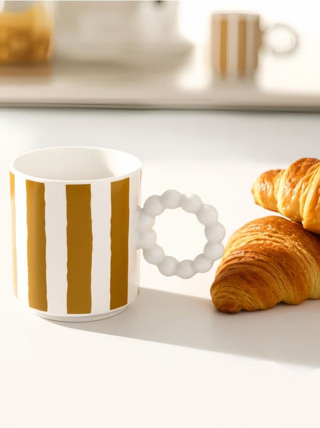 Sinsay - Cană ceramică cu dungi - galben