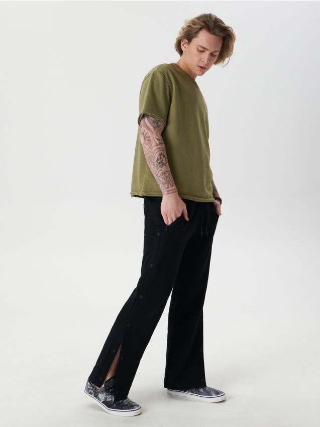 Sinsay - Pantaloni jogger - negru