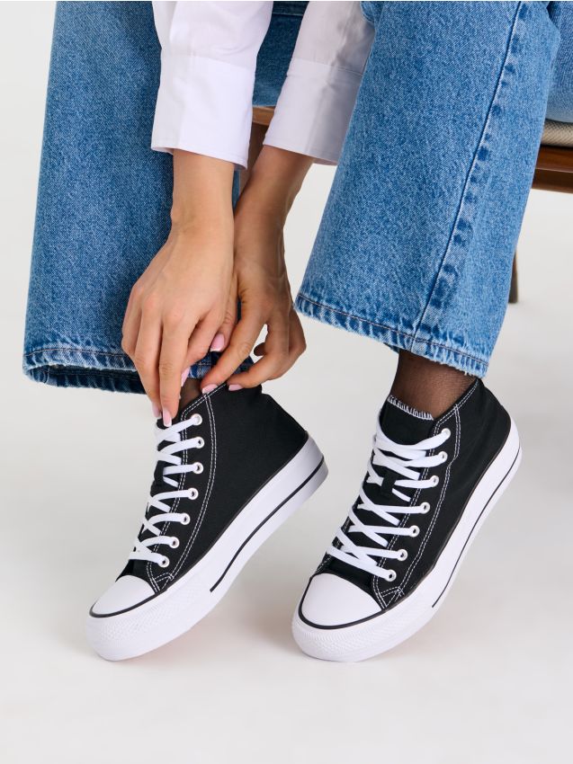 Sinsay - Adidași clasici tip high-top cu talpă groasă - negru