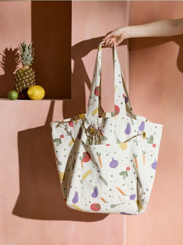 Sinsay - Geantă de cumpărături cu motiv de legume - multicolor