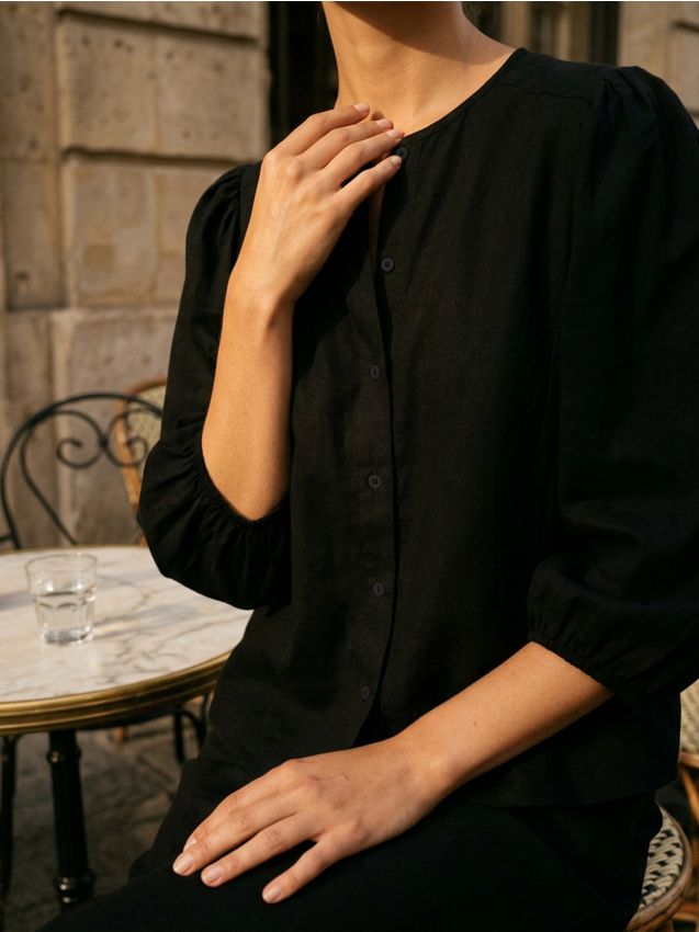 Sinsay - Bluză tip cămașă cu mâneci bufante cu vâscoză - negru