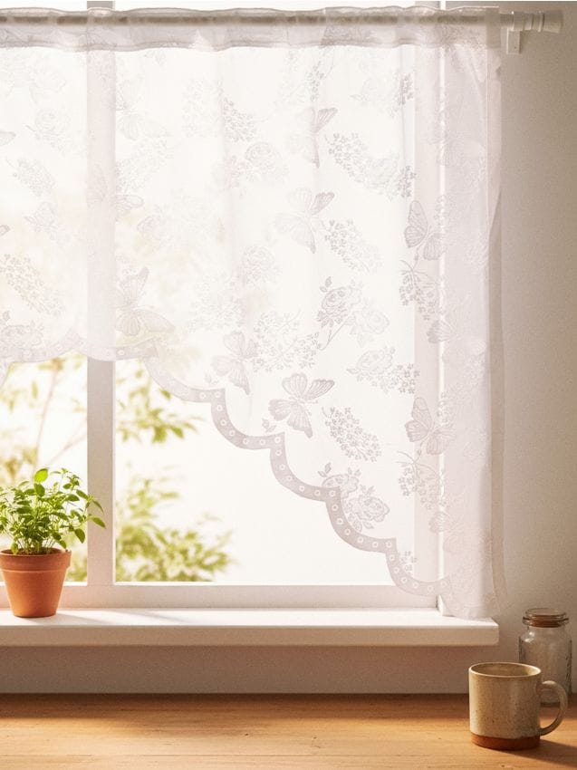 Sinsay - Perdea strălucitoare cu tiv neregulat și motiv floral - alb