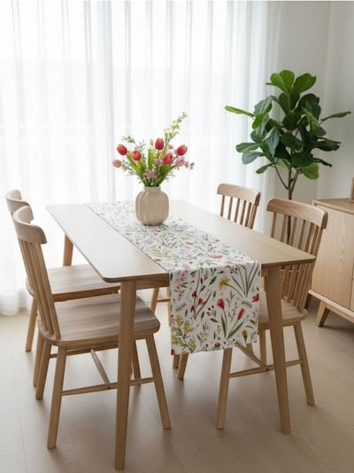 Δρομέας τραπεζιού με φυτικό σχέδιο