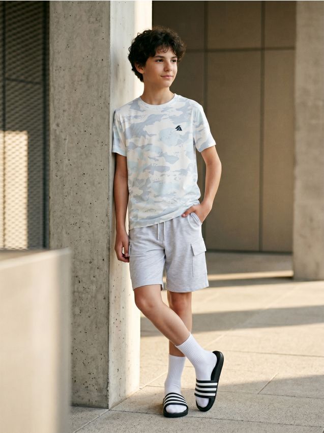 Sinsay - Pantaloni scurți cargo din trening - gri deschis