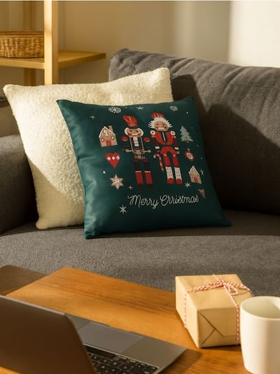 Pernă decorativă cu motiv de Crăciun