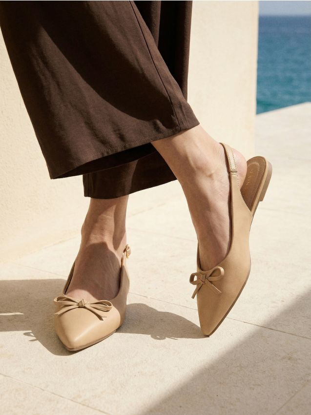 Sinsay - Balerini cu fundă și branț din piele - bej