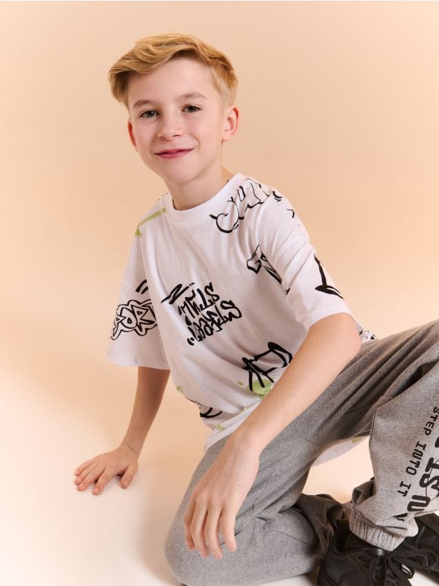 Sinsay - Tricou oversize din bumbac cu imprimeu - alb