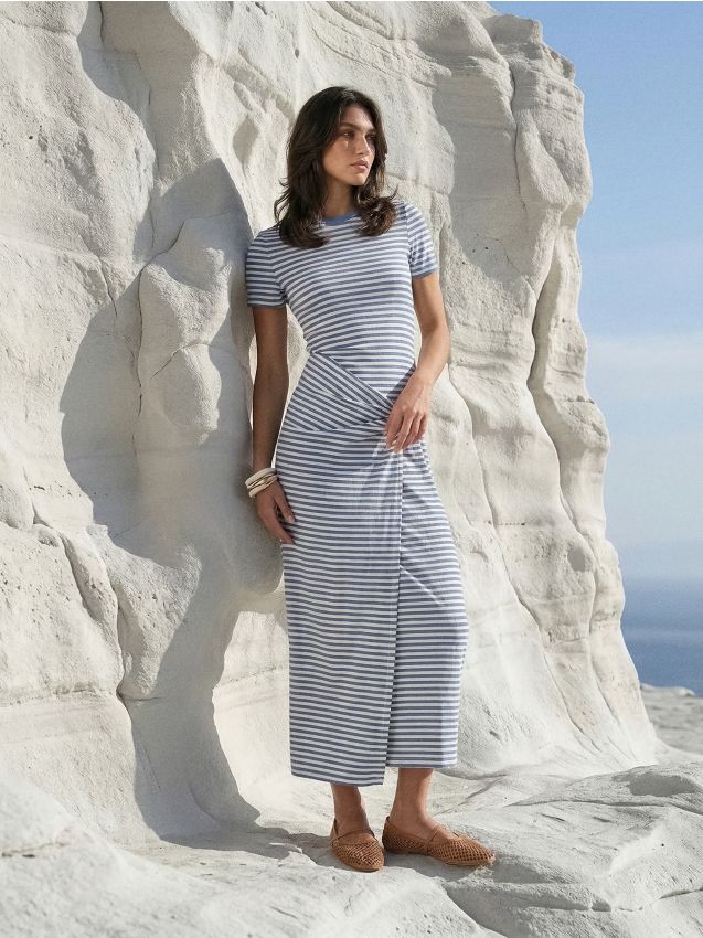 Sinsay - Rochie midi în dungi cu amestec de vâscoză - multicolor