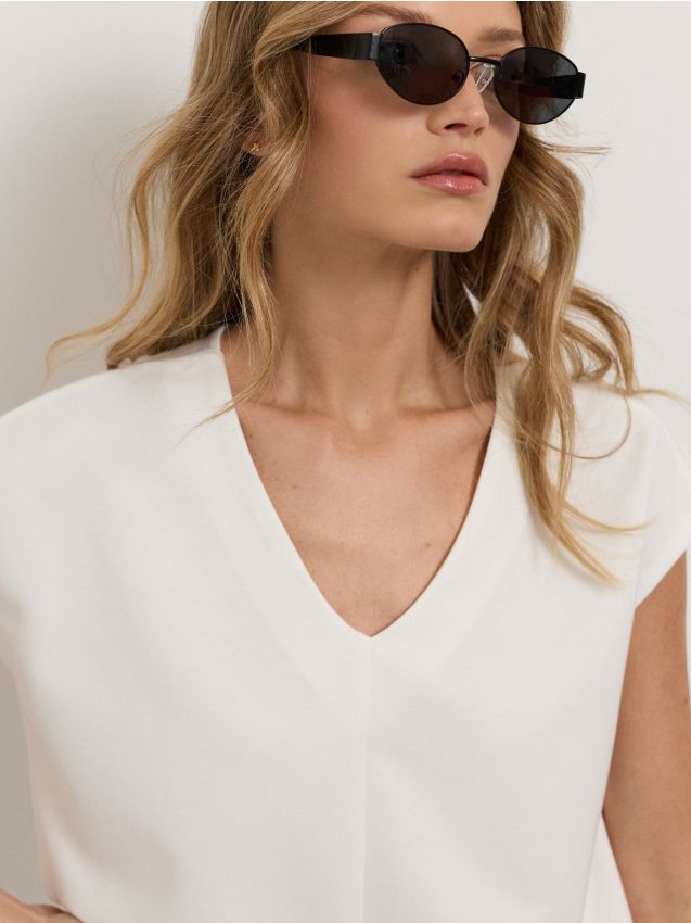 Sinsay - Bluza bez rękawów soft touch - kremowy