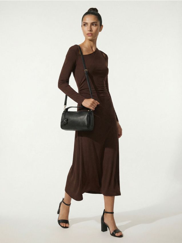 Sinsay - Rochie maxi cu decolteu asimetric - maro-închis