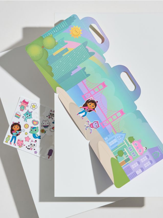 Sinsay - Kniha s opakovateľnými nálepkami Gabby's Dollhouse - viacfarebná