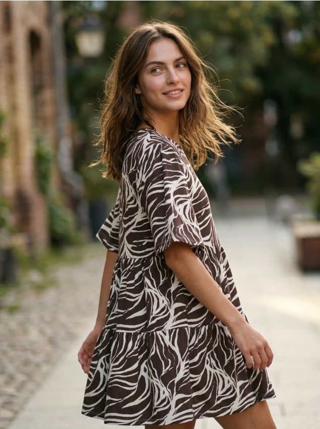 Sinsay - Rochie mini babydoll lejeră cu mânecă scurtă - negru