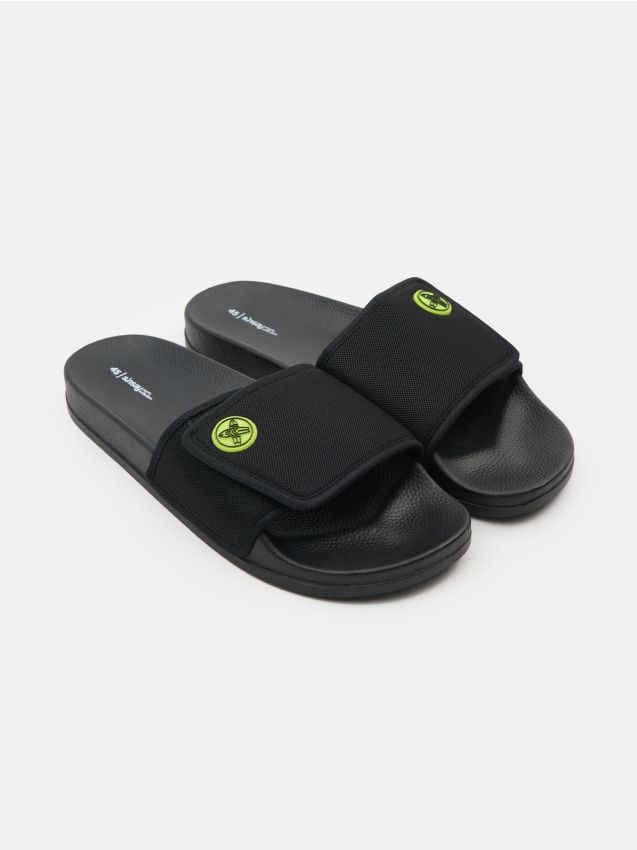 Sinsay - Papuci cu scai velcro - negru