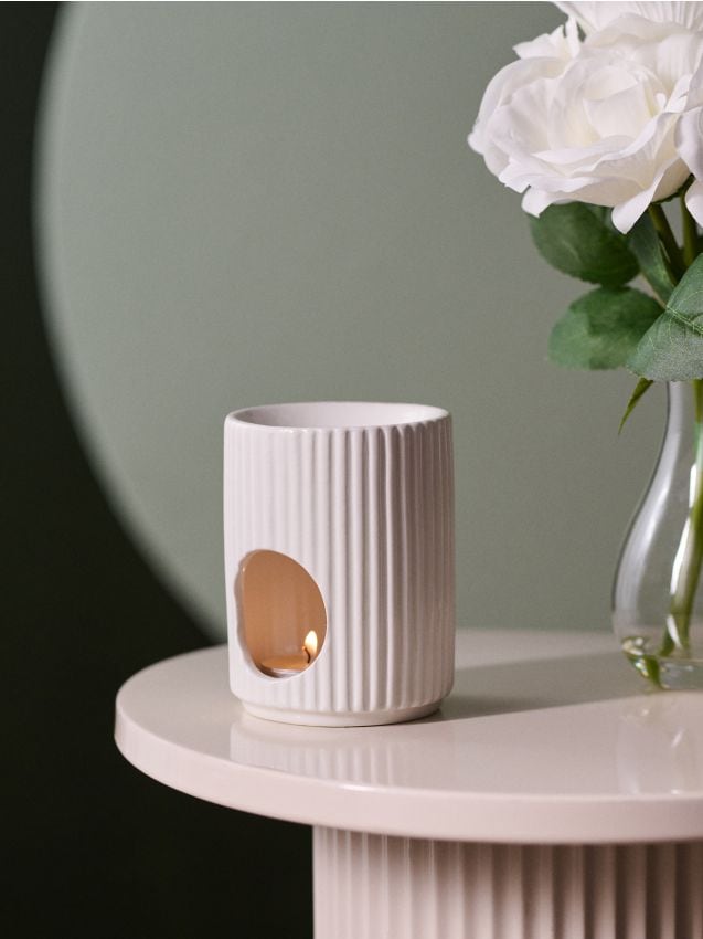 Sinsay - Lampă aromaterapie din ceramică cu striații - alb