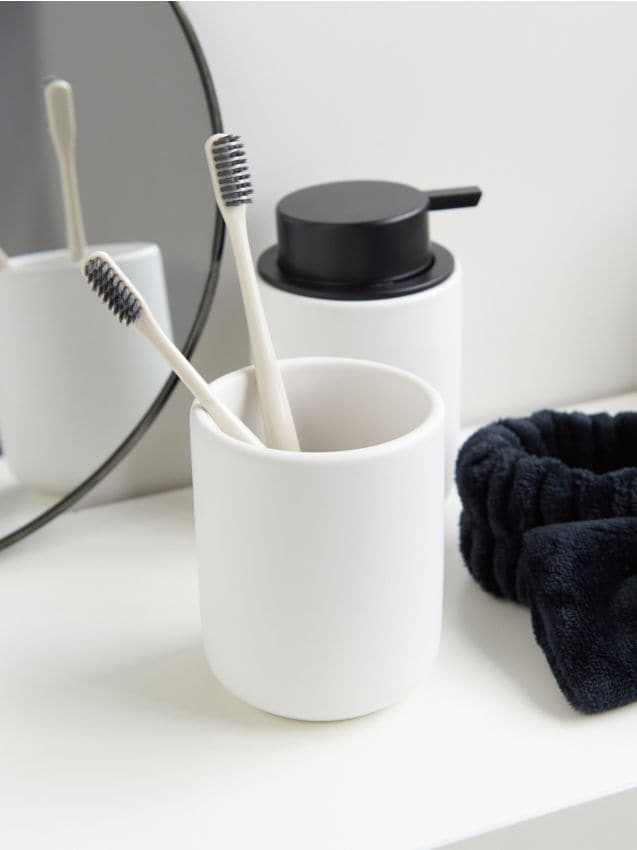 Zahnbürstenhalter Aus Recyceltem Kunststoff – Ideal Für Reisen, Sport Oder Unterwegs (weiß)