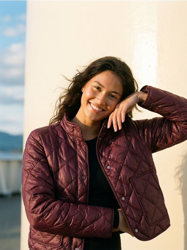 Sinsay - Geacă matlasată cu guler înalt - bordo