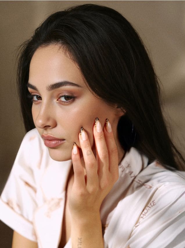 Sinsay - Umelé nechty 24 pack - kávová