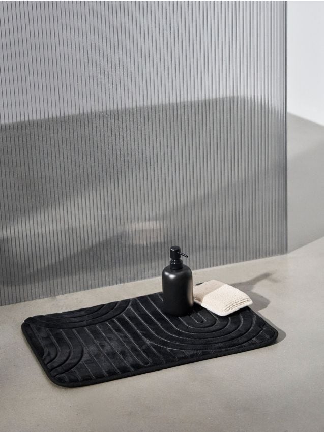 Sinsay - Covoraș de baie cu model geometric - negru