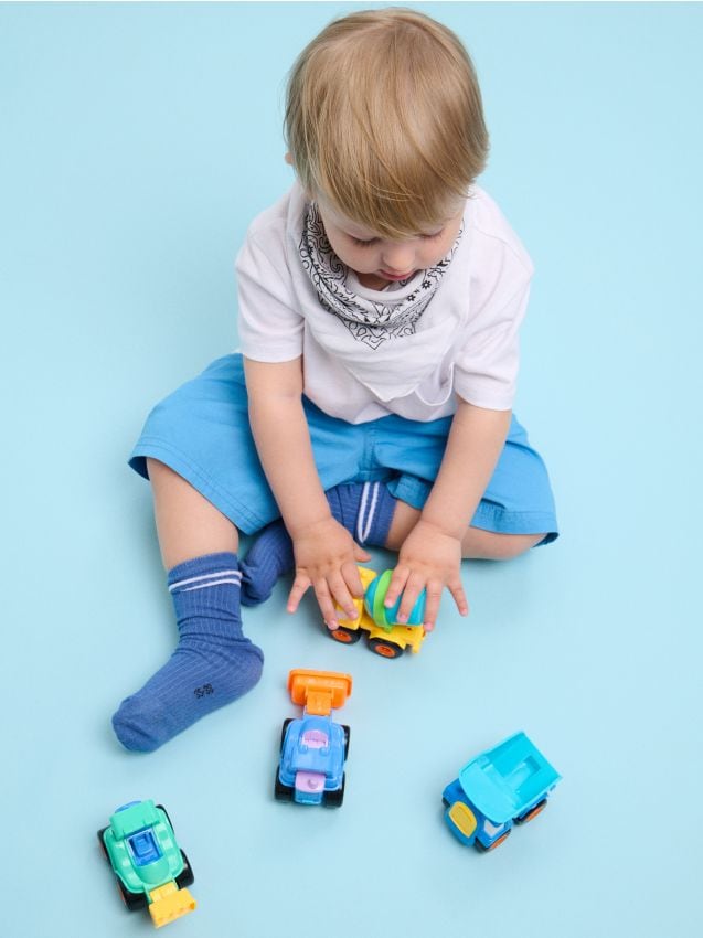 Sinsay - Set de mașinuțe de jucărie 4 pack - multicolor