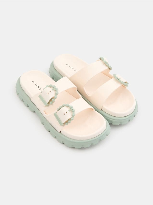 Sinsay - Papuci cu două barete și catarame decorative - multicolor