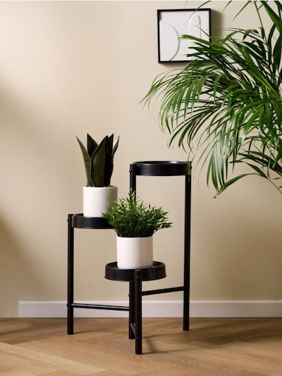 Трирівнева підставка для квітів