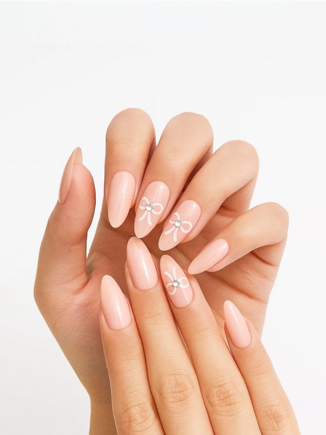 Sinsay - Umelé nechty v tvare mandlí - pastelová ružová