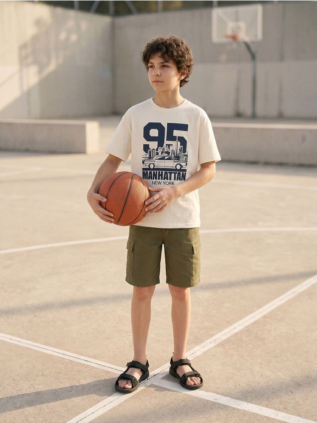 Sinsay - Pantaloni scurți cargo, din bumbac - verde-prăfuit