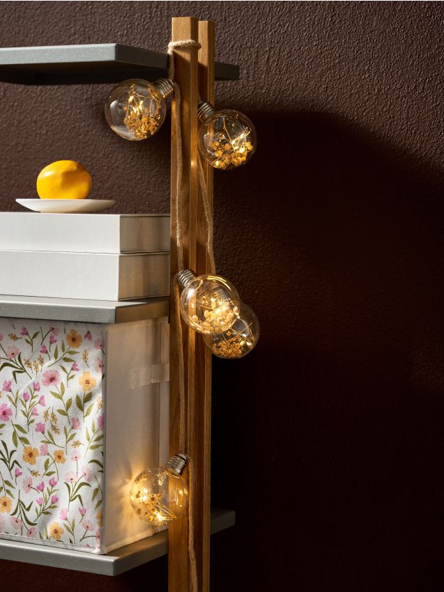 Sinsay - LED girlanda se sušenými květinami - bej