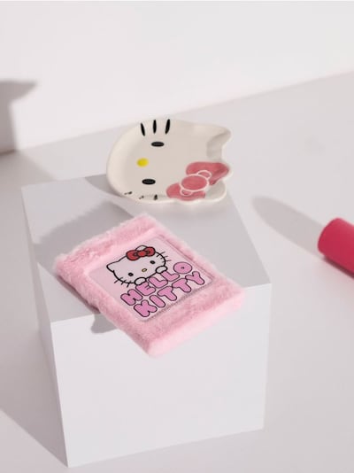 Записник з пухнастою обкладинкою Hello Kitty