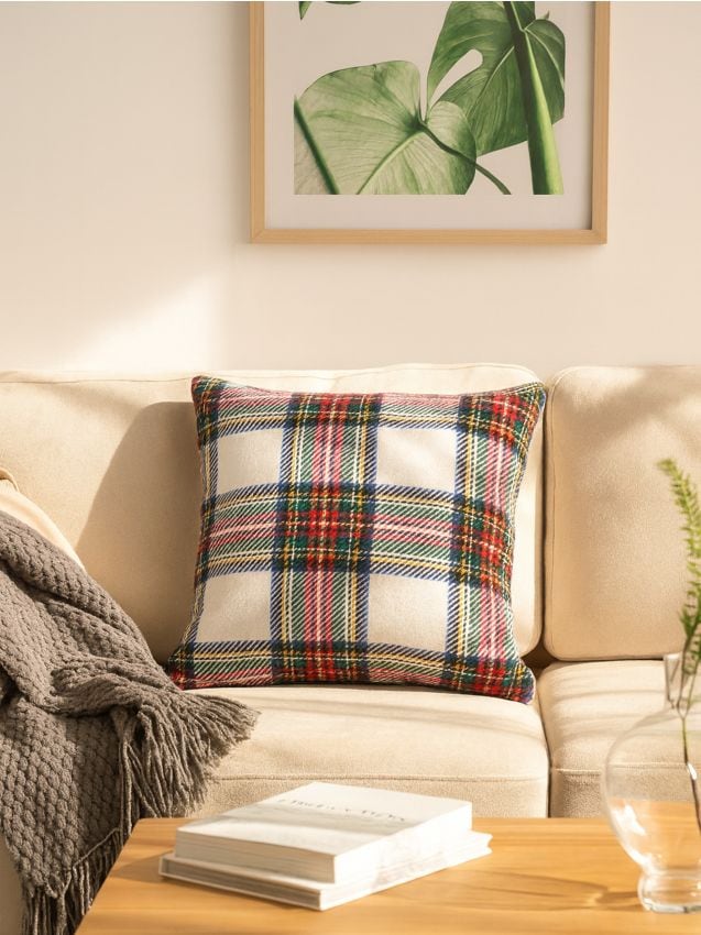 Sinsay - Dekoratívny vankúš v káro - viacfarebná