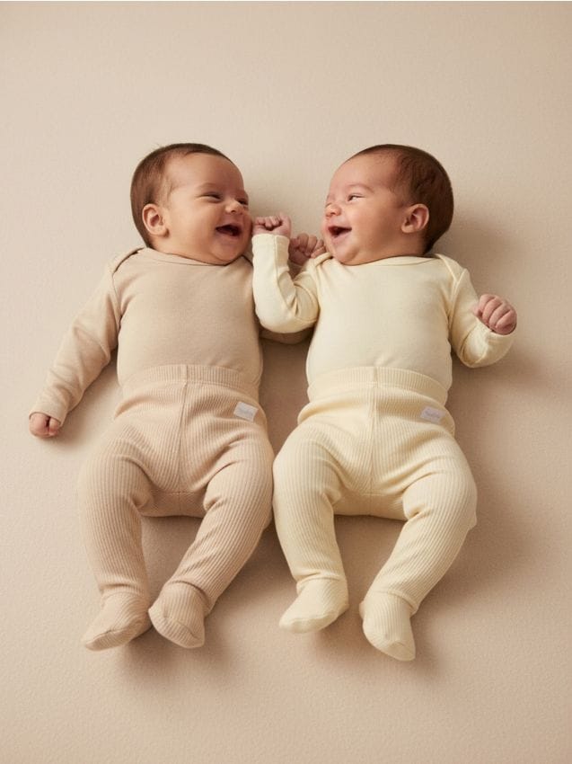 Sinsay - 2-balenie rebrovaných nohavíc so zakrytými chodidlami - krémová