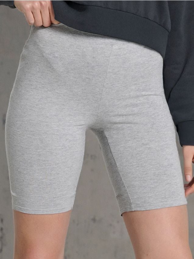 Essentials Pantaloncini Da Ciclismo Midi Per Bambine E Ragazze - Pacco Da 2, Comodi E Traspiranti Per Sport E Gioco - Foto 3