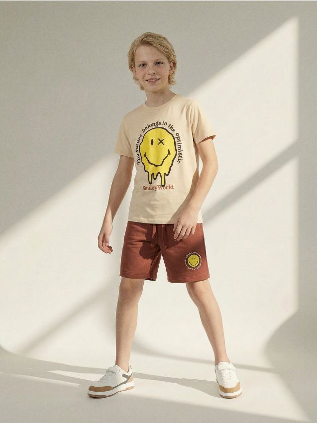 Sinsay - Compleu cu tricou și pantaloni scurți SmileyWord - bordo