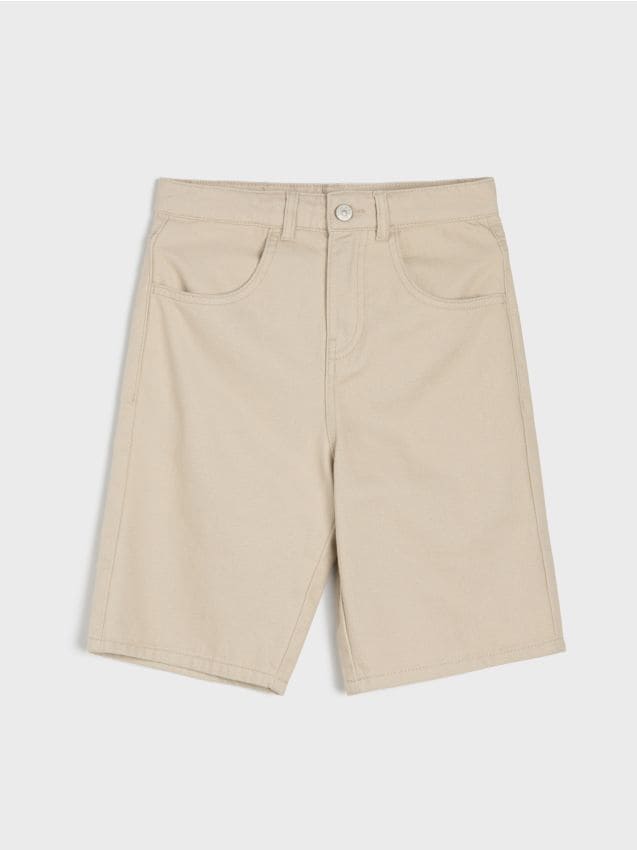 Sinsay - Pantaloni scurți din denim straight leg - gri deschis