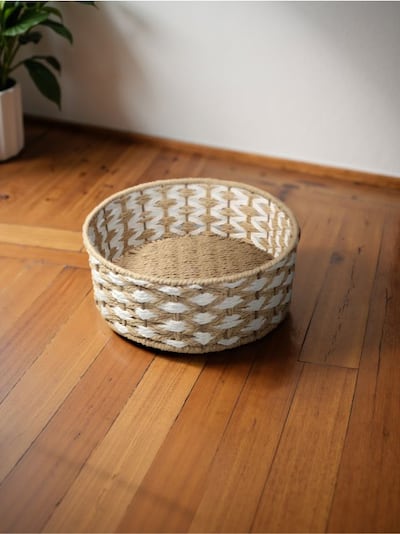 Cesto intrecciato per la conservazione