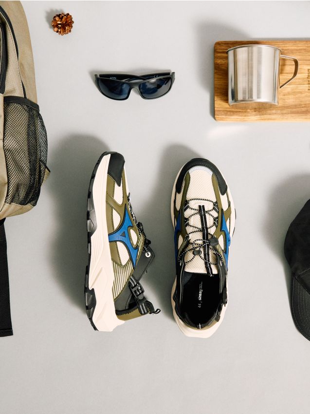 Sinsay - Pantofi sport cu talpă decorativă - multicolor