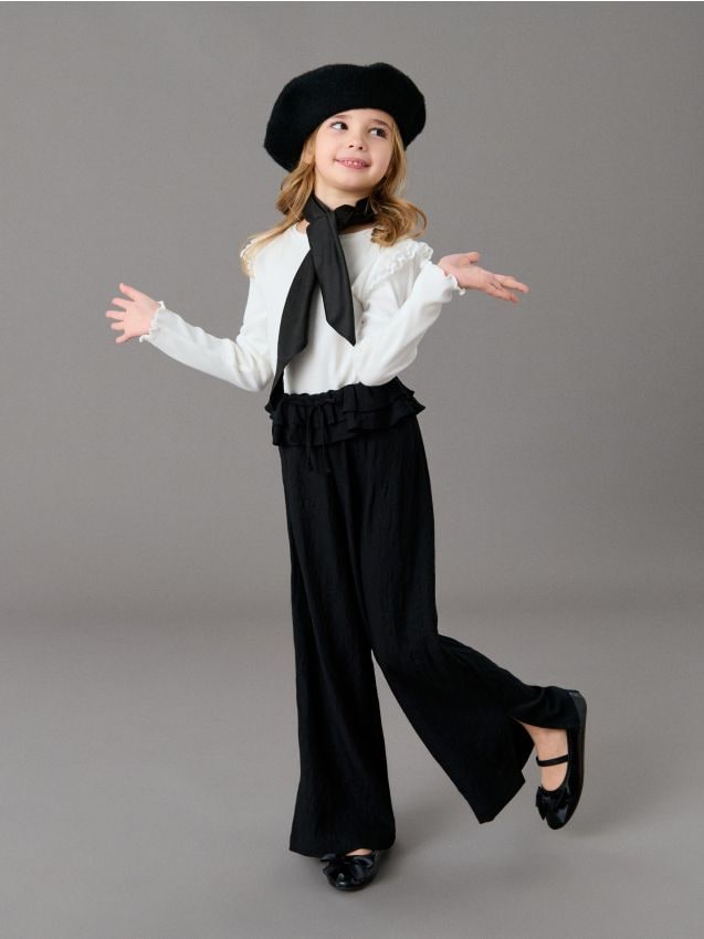 Sinsay - Spodnie wide leg z ozdobnymi falbanami - czarny