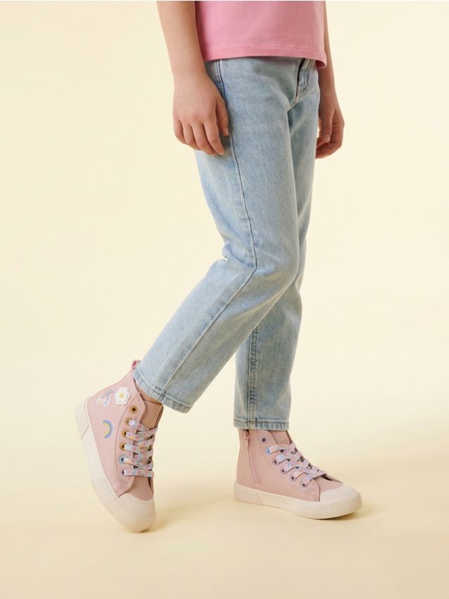 Sinsay - Teniși înalți cu motiv colorat curcubeu și flori - roz